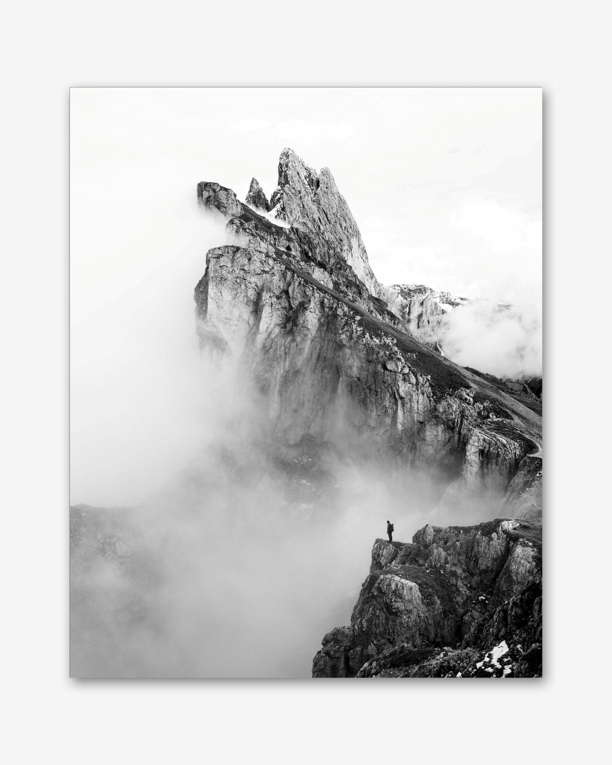 Zwischen Fels und Nebel